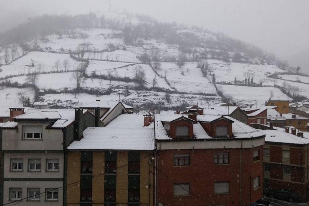 Los Molinos - Atico En Montana De Asturias Felechosa Eksteriør bilde